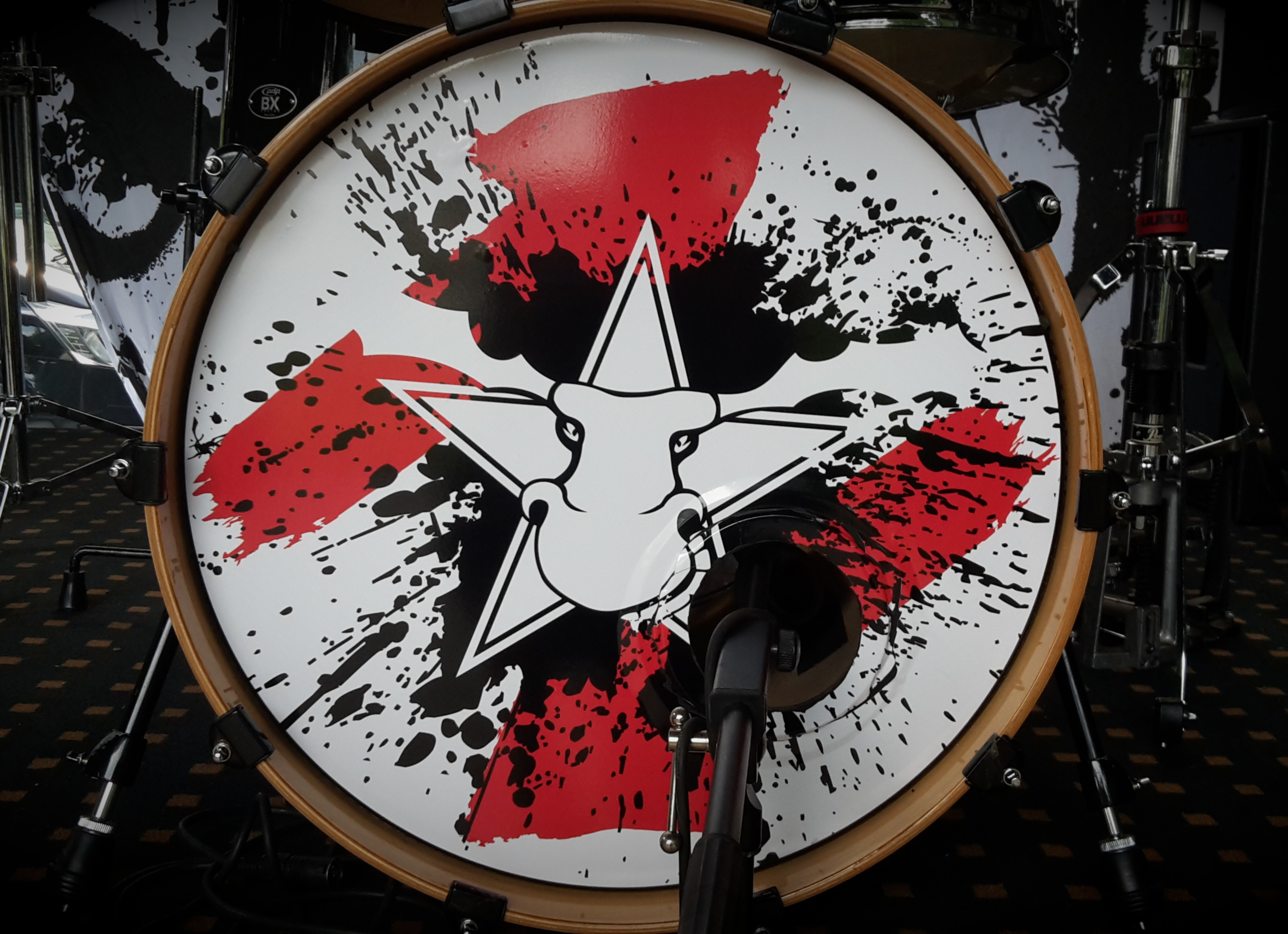 Bassdrum mit Grafik