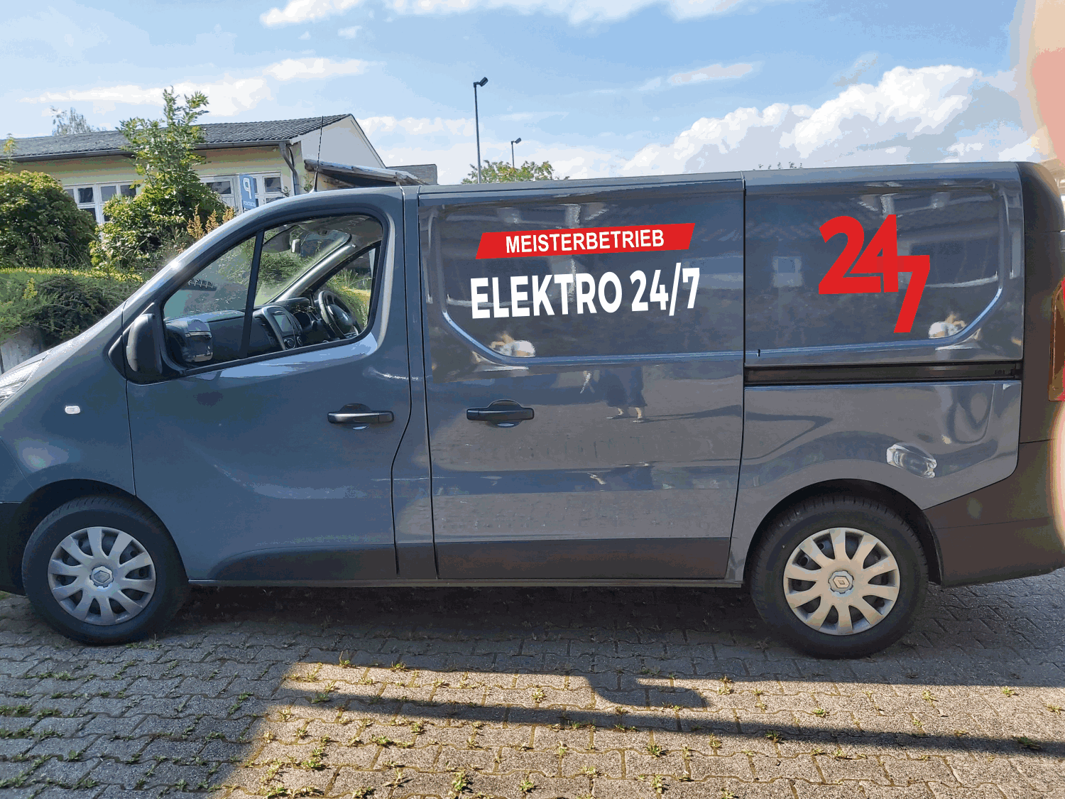 Elektro 24/7 Fahrzeugaufkleber